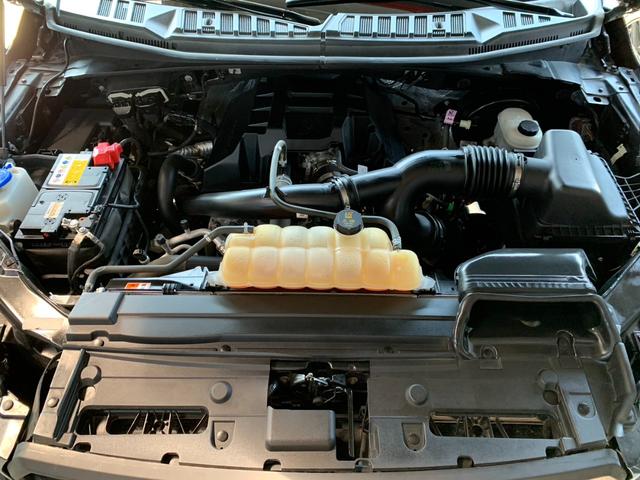 走行距離証明書付(CARFAX)XL 2.7Lエコブースト 6速AT 2WD 6人乗り 1ナンバー・950登録 新品TIS554BM22インチAW 新品サイドステップ 2inリフトUP トノカバー(30枚目)