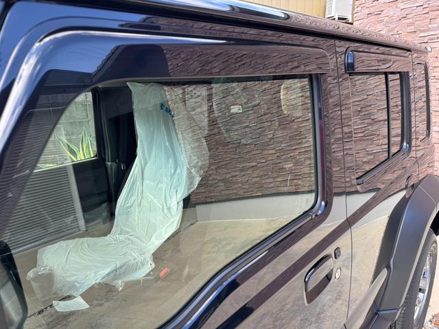 ジムニーノマド FC 登録済未使用車 衝突被害軽減システム レーダークルーズ コーナーセンサー スマートキー LEDヘッド オートハイビーム 車線逸脱警報 オートライト オートエアコン 純正15インチアルミ(10枚目)