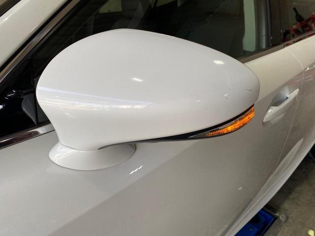 300h/クルーズコントロール/コーナーセンサー/シートヒーター/パワーシート/Bluetooth/バックカメラ/オートライト/ETC/純正HDDナビ/フルセグ/フロントフォグランプ(7枚目)