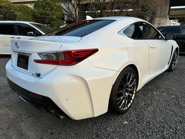 ＲＣ Ｆ ベースグレード　／レーダークルーズ／ＢＳＭ／マクレビ／コーナーセンサ／シートヒーター／シートエアコン／電動格納ミラー／シートメモリー／パワーシート／スマートキー／ＢＬＫレザー／ＥＴＣ／バックカメラ／Ｂｌｕｅｔｏｏｔｈ（18枚目）