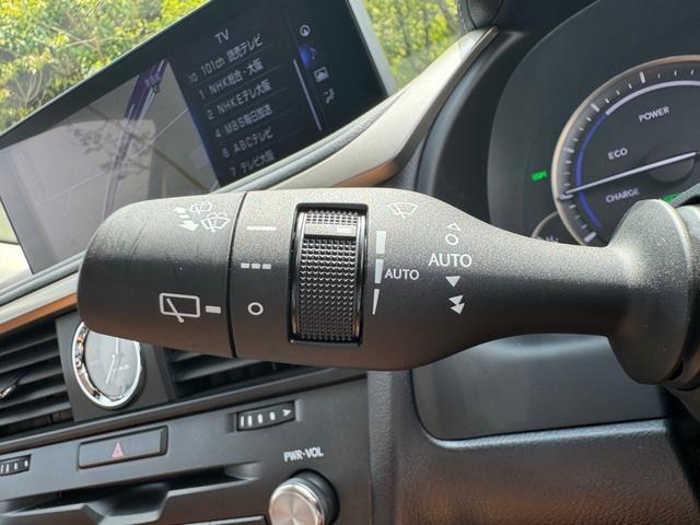 ＲＸ ４５０ｈ　ＶｅｒＬ　／４ＷＤ／ＰＣＳ／レーダークルーズ／ＨＵＤ／コーナーセンサ／アラウンドビューモニタ／シートヒーター／シートメモリ／電動格納ミラー／パワーシート／電動リアゲート／ＥＴＣ／バックカメラ／Ｂｌｕｅｔｏｏｔｈ（40枚目）