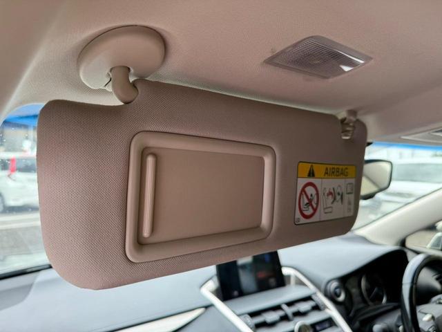 NX 300h Ipkg クルーズコントロール/ハンドルヒーター/シートヒーター/パワーシート/シートメモリ/ETC/Bluetooth/バックカメラ/プッシュスタート/サイドビューモニター/純正アルミホイール/電動格納ミラー(77枚目)