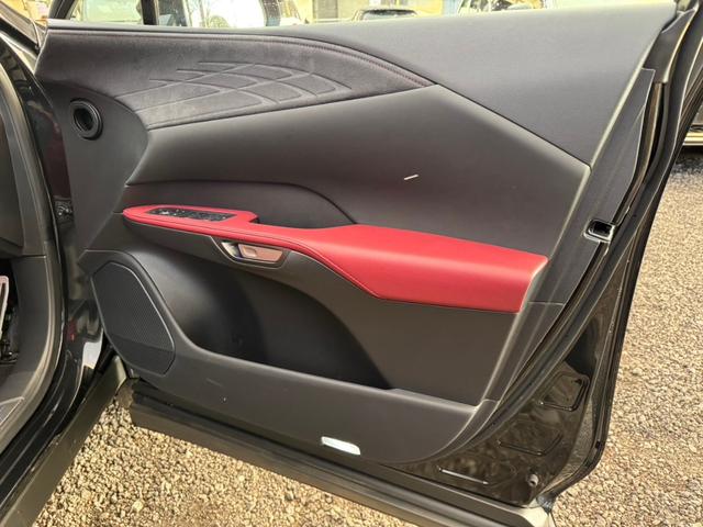 ＲＸ ５００ｈ　Ｆスポーツパフォーマンス　サンルーフ／全周囲カメラ／レーダークルーズコントロール／コーナーセンサー／ＨＵＤ／ハンドルヒーター／シートヒーター・エアコン／デジタルインナーミラー／ＥＴＣ／Ｂｌｕｅｔｏｏｔｈ／電動リアゲート（33枚目）