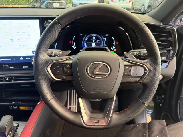 ＲＸ ５００ｈ　Ｆスポーツパフォーマンス　サンルーフ／全周囲カメラ／レーダークルーズコントロール／コーナーセンサー／ＨＵＤ／ハンドルヒーター／シートヒーター・エアコン／デジタルインナーミラー／ＥＴＣ／Ｂｌｕｅｔｏｏｔｈ／電動リアゲート（43枚目）