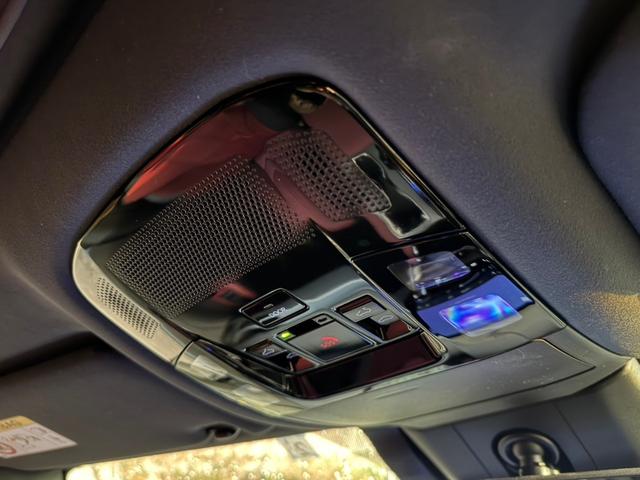 ＲＸ ５００ｈ　Ｆスポーツパフォーマンス　サンルーフ／全周囲カメラ／レーダークルーズコントロール／コーナーセンサー／ＨＵＤ／ハンドルヒーター／シートヒーター・エアコン／デジタルインナーミラー／ＥＴＣ／Ｂｌｕｅｔｏｏｔｈ／電動リアゲート（54枚目）