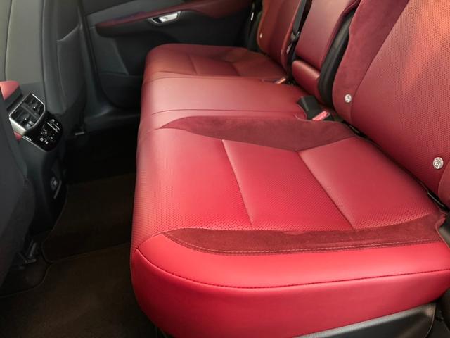 ＲＸ ５００ｈ　Ｆスポーツパフォーマンス　サンルーフ／全周囲カメラ／レーダークルーズコントロール／コーナーセンサー／ＨＵＤ／ハンドルヒーター／シートヒーター・エアコン／デジタルインナーミラー／ＥＴＣ／Ｂｌｕｅｔｏｏｔｈ／電動リアゲート（71枚目）