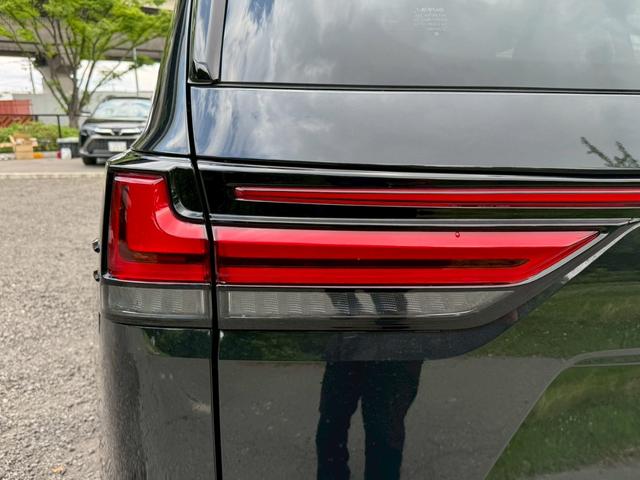 ＬＸ ６００　エグゼクティブ　ワンオーナー／サンルーフ／マクレビ／リアモニター／デジタルインナーミラー／コーナーセンサー／全周囲カメラ／シートヒーター・エアコン／パワーバックドア／電動格納ミラー／ＥＴＣ２．０／Ｂｌｕｅｔｏｏｔｈ（26枚目）