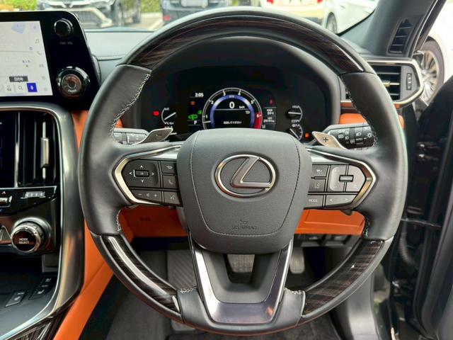 ＬＸ ６００　エグゼクティブ　ワンオーナー／サンルーフ／マクレビ／リアモニター／デジタルインナーミラー／コーナーセンサー／全周囲カメラ／シートヒーター・エアコン／パワーバックドア／電動格納ミラー／ＥＴＣ２．０／Ｂｌｕｅｔｏｏｔｈ（40枚目）