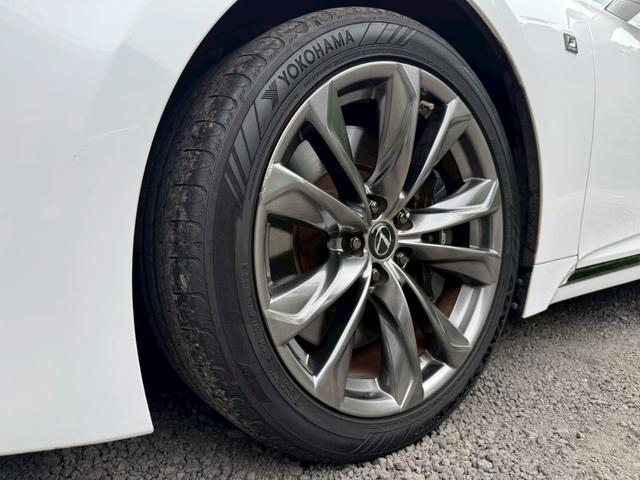ＬＳ ５００ｈ　Ｆスポーツ　／サンルーフ／全周囲カメラ／衝突軽減／レーダークルーズコントロール／コーナーセンサー／ＨＵＤ／ＢＳＭ／ハンドルヒーター／シートヒーター・エアコン／パワーシート／シートメモリ／ＥＴＣ／Ｂｌｕｅｔｏｏｔｈ（8枚目）