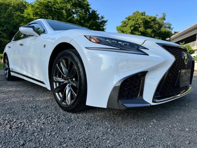 ＬＳ ５００ｈ　Ｆスポーツ　マークレビンソン／サンルーフ／全周囲カメラ／衝突軽減／レーダークルーズコントロール／コーナーセンサー／ＨＵＤ／ＢＳＭ／ハンドルヒーター／シートヒーター・エアコン／パワーシート／シートメモリ／ＥＴＣ（13枚目）