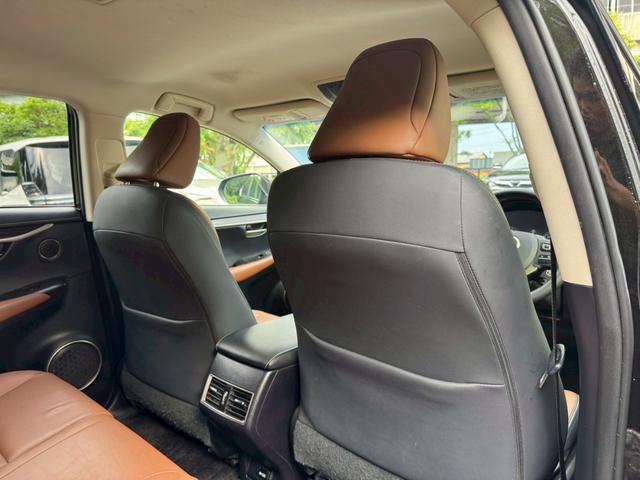 ＮＸ ３００ｈ　ＶｅｒＬ　クルーズコントロール／コーナーセンサー／ハンドルヒーター／シートヒーター・エアコン／パワーシート／シートメモリ／ＥＴＣ／Ｂｌｕｅｔｏｏｔｈ／バックカメラ／電動リアゲート／プッシュスタート（63枚目）