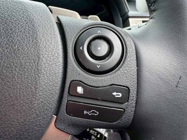 ＩＳ ３００ｈ　ＶｅｒＬ　レーダークルーズコントロール／コーナーセンサー／シートヒーター・エアコン／パワーシート／シートメモリ／ＥＴＣ／Ｂｌｕｅｔｏｏｔｈ／バックカメラ／プッシュスタート／電動格納ミラー／ＢＬＫレザー（40枚目）