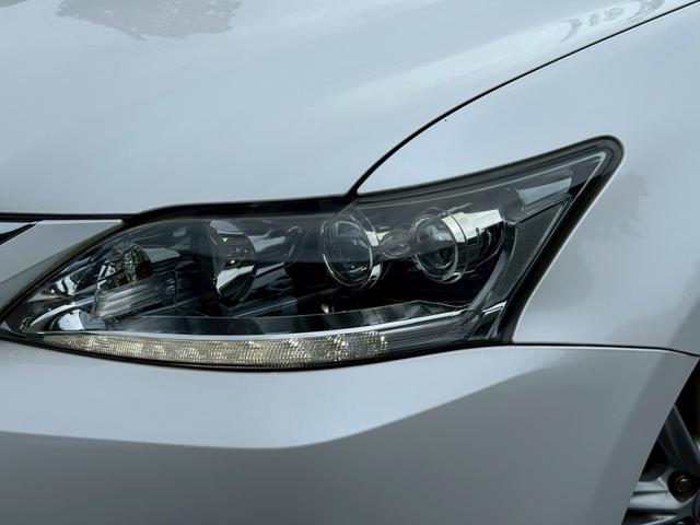 ＣＴ ２００ｈ　ＶｅｒＬ　レーダークルーズコントロール／コーナーセンサー／シートヒーター／パワーシート／シートメモリ／ＥＴＣ／Ｂｌｕｅｔｏｏｔｈ／バックカメラ／プッシュスタート／電動格納ミラー／フルセグＴＶ／オートライト（5枚目）