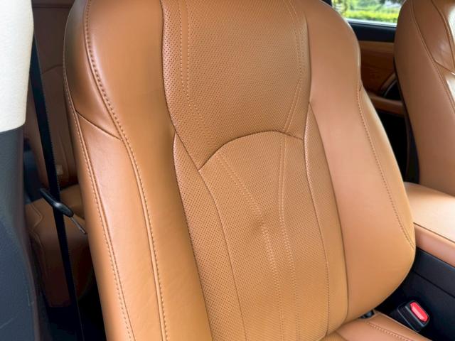 ＲＸ ４５０ｈ　ＶｅｒＬ　後期／マークレビンソン／サンルーフ／衝突軽減／全周囲カメラ／レーダークルーズコントロール／コーナーセンサー／ハンドルヒーター／シートヒーター・エアコン／パワーシート／ＥＴＣ／Ｂｌｕｅｔｏｏｔｈ（38枚目）