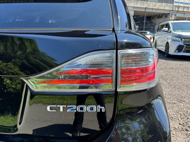 CT 200h VerC クルーズコントロール/シートヒーター/パワーシート/シートメモリ/ETC/Bluetooth/バックカメラ/電動格納ミラー/フルセグTV/プッシュスタート/HDDナビ/USB/オートライト(20枚目)