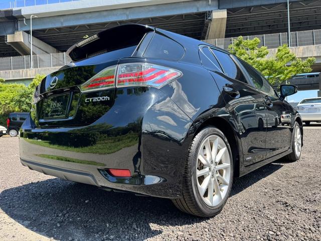 CT 200h VerC クルーズコントロール/シートヒーター/パワーシート/シートメモリ/ETC/Bluetooth/バックカメラ/電動格納ミラー/フルセグTV/プッシュスタート/HDDナビ/USB/オートライト(23枚目)