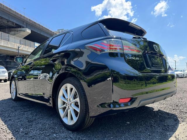 CT 200h VerC クルーズコントロール/シートヒーター/パワーシート/シートメモリ/ETC/Bluetooth/バックカメラ/電動格納ミラー/フルセグTV/プッシュスタート/HDDナビ/USB/オートライト(28枚目)