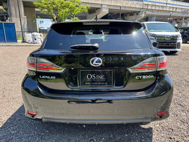 CT 200h VerC クルーズコントロール/シートヒーター/パワーシート/シートメモリ/ETC/Bluetooth/バックカメラ/電動格納ミラー/フルセグTV/プッシュスタート/HDDナビ/USB/オートライト(30枚目)