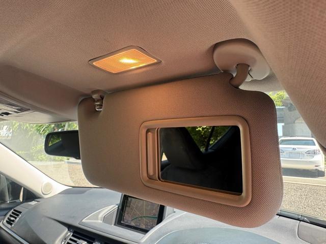 CT 200h VerC クルーズコントロール/シートヒーター/パワーシート/シートメモリ/ETC/Bluetooth/バックカメラ/電動格納ミラー/フルセグTV/プッシュスタート/HDDナビ/USB/オートライト(52枚目)