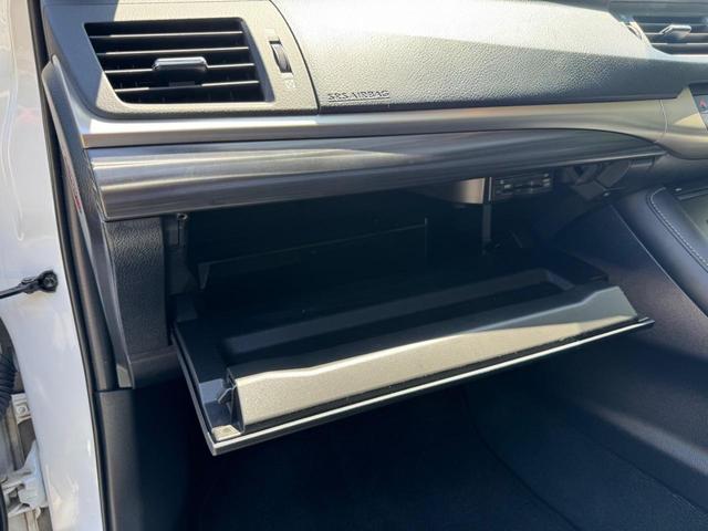 ＣＴ ２００ｈ　ＶｅｒＣ　クルーズコントロール／コーナーセンサー／シートヒーター／パワーシート／シートメモリ／ＥＴＣ／Ｂｌｕｅｔｏｏｔｈ／バックカメラ／電動格納ミラー／フルセグＴＶ／プッシュスタート／ＵＳＢ／ワンオーナー（77枚目）