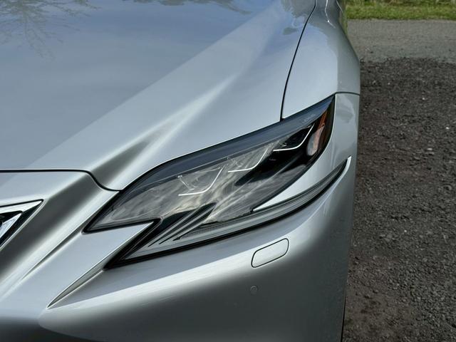 ＬＳ ５００ｈ　ＶｅｒＬ　衝突軽減／全周囲カメラ／レーダークルーズコントロール／コーナーセンサー／ＨＵＤ／ＢＳＭ／ハンドルヒーター／シートヒーター・エアコン／パワーシート／シートメモリ／ＥＴＣ／Ｂｌｕｅｔｏｏｔｈ／バックカメラ（4枚目）