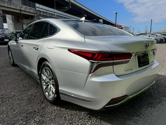 ＬＳ ５００ｈ　ＶｅｒＬ　衝突軽減／全周囲カメラ／レーダークルーズコントロール／コーナーセンサー／ＨＵＤ／ＢＳＭ／ハンドルヒーター／シートヒーター・エアコン／パワーシート／シートメモリ／ＥＴＣ／Ｂｌｕｅｔｏｏｔｈ／バックカメラ（25枚目）