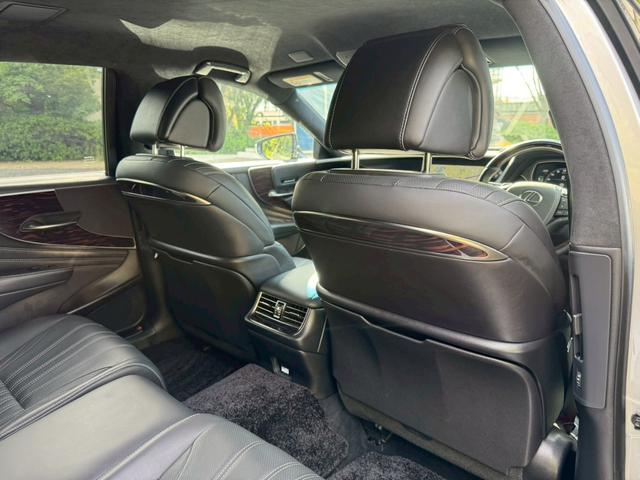 ＬＳ ５００ｈ　ＶｅｒＬ　衝突軽減／全周囲カメラ／レーダークルーズコントロール／コーナーセンサー／ＨＵＤ／ＢＳＭ／ハンドルヒーター／シートヒーター・エアコン／パワーシート／シートメモリ／ＥＴＣ／Ｂｌｕｅｔｏｏｔｈ／バックカメラ（66枚目）