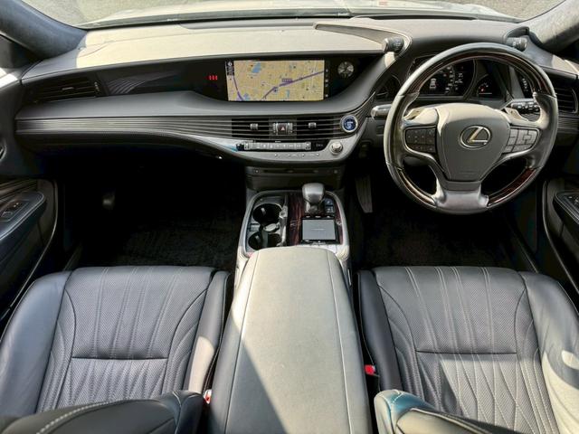 ＬＳ ５００ｈ　ＶｅｒＬ　衝突軽減／全周囲カメラ／レーダークルーズコントロール／コーナーセンサー／ＨＵＤ／ＢＳＭ／ハンドルヒーター／シートヒーター・エアコン／パワーシート／シートメモリ／ＥＴＣ／Ｂｌｕｅｔｏｏｔｈ／バックカメラ（67枚目）