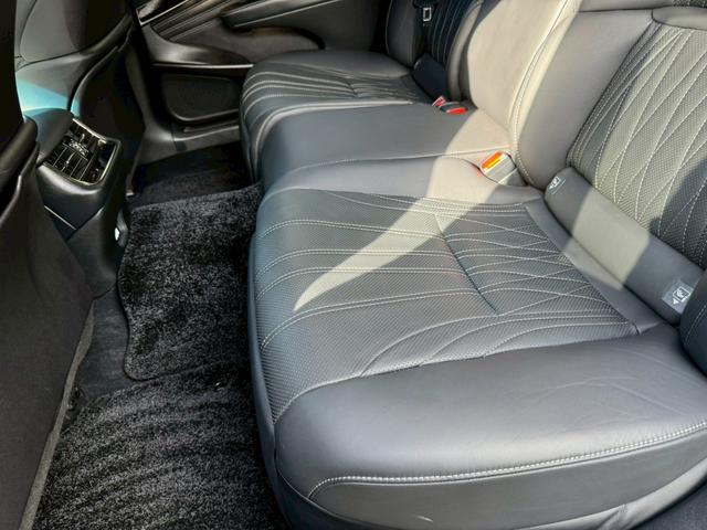 ＬＳ ５００ｈ　ＶｅｒＬ　衝突軽減／全周囲カメラ／レーダークルーズコントロール／コーナーセンサー／ＨＵＤ／ＢＳＭ／ハンドルヒーター／シートヒーター・エアコン／パワーシート／シートメモリ／ＥＴＣ／Ｂｌｕｅｔｏｏｔｈ／バックカメラ（72枚目）