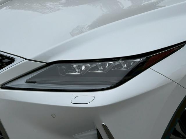 ＲＸ ４５０ｈＬ　後期／６人乗り／サンルーフ／全周囲カメラ／衝突軽減／レーダークルーズコントロール／コーナーセンサー／ＨＵＤ／ＢＳＭ／ハンドルヒーター／シートヒーター・エアコン／パワーシート／ＥＴＣ／Ｂｌｕｅｔｏｏｔｈ（5枚目）