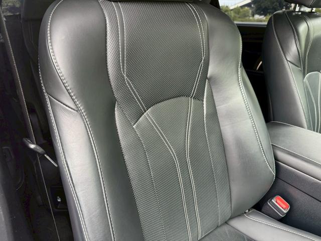 ＲＸ ４５０ｈＬ　後期／６人乗り／サンルーフ／全周囲カメラ／衝突軽減／レーダークルーズコントロール／コーナーセンサー／ＨＵＤ／ＢＳＭ／ハンドルヒーター／シートヒーター・エアコン／パワーシート／ＥＴＣ／Ｂｌｕｅｔｏｏｔｈ（36枚目）