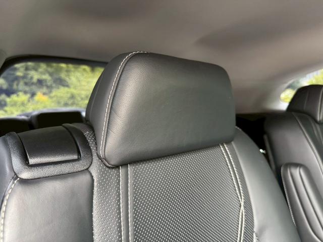 ＲＸ ４５０ｈＬ　後期／６人乗り／サンルーフ／全周囲カメラ／衝突軽減／レーダークルーズコントロール／コーナーセンサー／ＨＵＤ／ＢＳＭ／ハンドルヒーター／シートヒーター・エアコン／パワーシート／ＥＴＣ／Ｂｌｕｅｔｏｏｔｈ（62枚目）