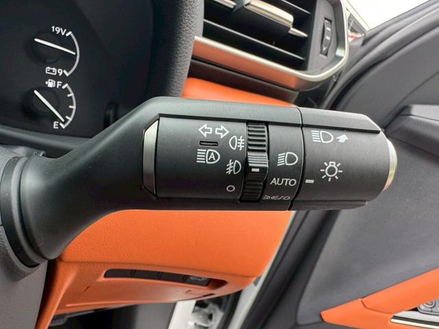 ＬＸ ６００　エグゼクティブ　モデリスタエアロ・ホイール／サンルーフ／リアモニター／マクレビ／ＨＵＤ／ＢＳＭ／デジタルインナーミラー／衝突軽減／レーダークルーズ／コーナーセンサ／全周囲カメラ／ＥＴＣ／パワーバックドア（45枚目）