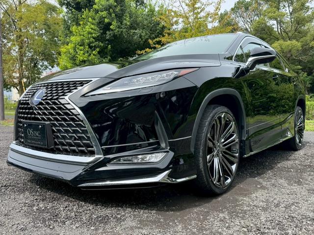 ＲＸ ４５０ｈＬ　４ＷＤ／　後期／７人乗り／ワンオーナー／モデリスタエアロ／サンルーフ／リアモニター／衝突軽減／ＨＵＤ／ＢＳＭ／レーダークルーズ／コーナーセンサ／全周囲カメラ／シートヒーター・エアコン／パワーバックドア／ＥＴＣ（7枚目）