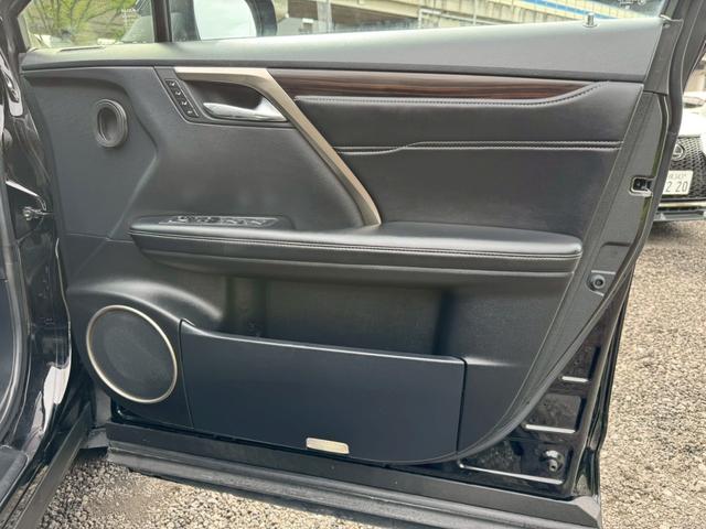 ＲＸ ４５０ｈＬ　４ＷＤ／　後期／７人乗り／ワンオーナー／モデリスタエアロ／サンルーフ／リアモニター／衝突軽減／ＨＵＤ／ＢＳＭ／レーダークルーズ／コーナーセンサ／全周囲カメラ／シートヒーター・エアコン／パワーバックドア／ＥＴＣ（31枚目）
