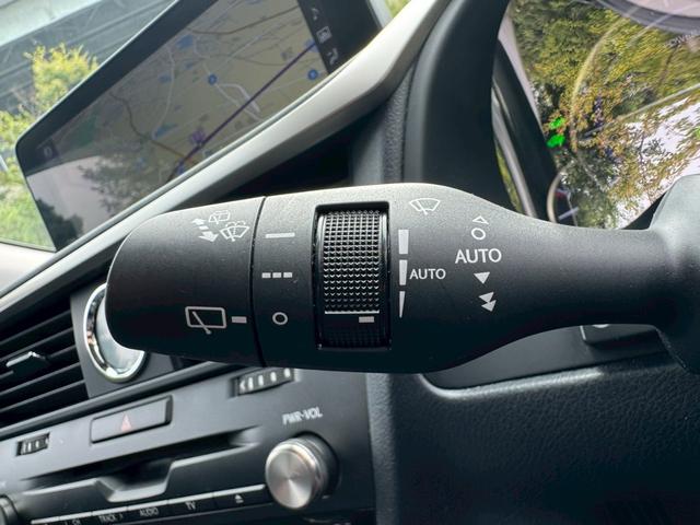 ＲＸ ４５０ｈＬ　４ＷＤ／　後期／７人乗り／ワンオーナー／モデリスタエアロ／サンルーフ／リアモニター／衝突軽減／ＨＵＤ／ＢＳＭ／レーダークルーズ／コーナーセンサ／全周囲カメラ／シートヒーター・エアコン／パワーバックドア／ＥＴＣ（44枚目）