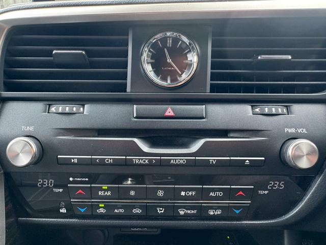 ＲＸ ４５０ｈＬ　４ＷＤ／　後期／７人乗り／ワンオーナー／モデリスタエアロ／サンルーフ／リアモニター／衝突軽減／ＨＵＤ／ＢＳＭ／レーダークルーズ／コーナーセンサ／全周囲カメラ／シートヒーター・エアコン／パワーバックドア／ＥＴＣ（53枚目）
