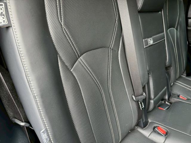 ＲＸ ４５０ｈＬ　４ＷＤ／　後期／７人乗り／ワンオーナー／モデリスタエアロ／サンルーフ／リアモニター／衝突軽減／ＨＵＤ／ＢＳＭ／レーダークルーズ／コーナーセンサ／全周囲カメラ／シートヒーター・エアコン／パワーバックドア／ＥＴＣ（62枚目）