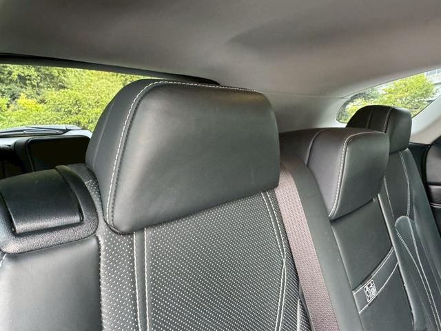 ＲＸ ４５０ｈＬ　４ＷＤ／　後期／７人乗り／ワンオーナー／モデリスタエアロ／サンルーフ／リアモニター／衝突軽減／ＨＵＤ／ＢＳＭ／レーダークルーズ／コーナーセンサ／全周囲カメラ／シートヒーター・エアコン／パワーバックドア／ＥＴＣ（63枚目）