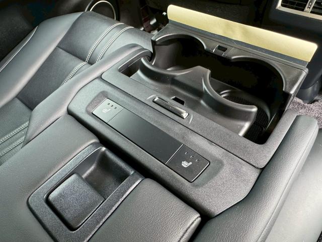 ＲＸ ４５０ｈＬ　４ＷＤ／　後期／７人乗り／ワンオーナー／モデリスタエアロ／サンルーフ／リアモニター／衝突軽減／ＨＵＤ／ＢＳＭ／レーダークルーズ／コーナーセンサ／全周囲カメラ／シートヒーター・エアコン／パワーバックドア／ＥＴＣ（64枚目）