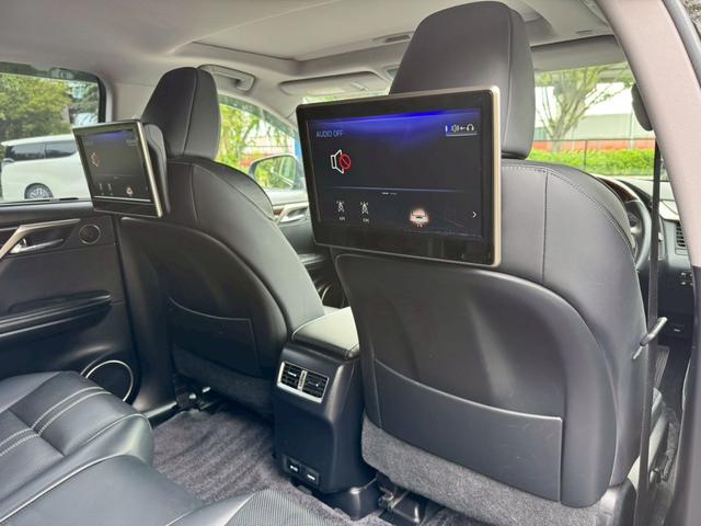 ＲＸ ４５０ｈＬ　４ＷＤ／　後期／７人乗り／ワンオーナー／モデリスタエアロ／サンルーフ／リアモニター／衝突軽減／ＨＵＤ／ＢＳＭ／レーダークルーズ／コーナーセンサ／全周囲カメラ／シートヒーター・エアコン／パワーバックドア／ＥＴＣ（65枚目）