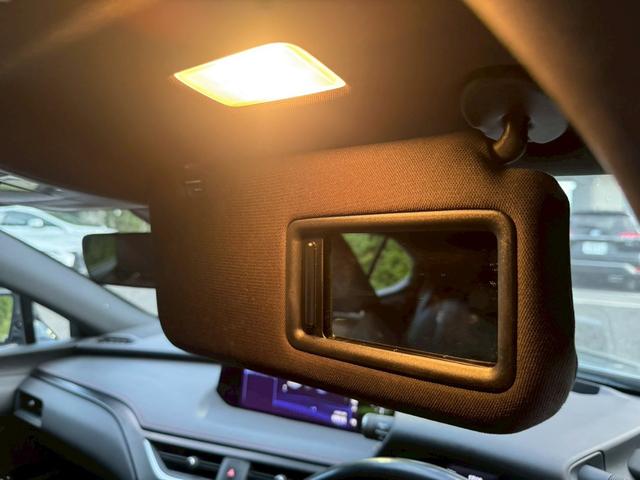 ＵＸ ２５０ｈ　Ｆスポーツ　／衝突軽減／ＢＳＭ／ＨＵＤ／レーダークルーズ／レーンキープ／コーナーセンサ／全周囲カメラ／パワーバックドア／シートヒータ・エアコン／パワーシート／シートメモリ／ＥＴＣ／バックカメラ／Ｂｌｕｅｔｏｏｔｈ（60枚目）