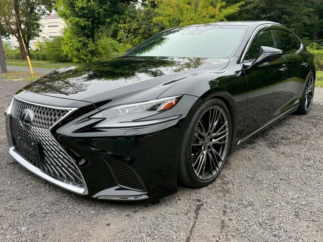 ＬＳ ５００ｈ　エグゼクティブ　／サンルーフ／ＯＰモデリスタ２１インチＡＷ／マークレビンソン／黒革／リアエンター／デジタルインナーミラー／ＨＵＤ／パワートランク／全周囲カメラ／アートウッドパネル／シートヒーター・クーラー／ＥＴＣ（6枚目）