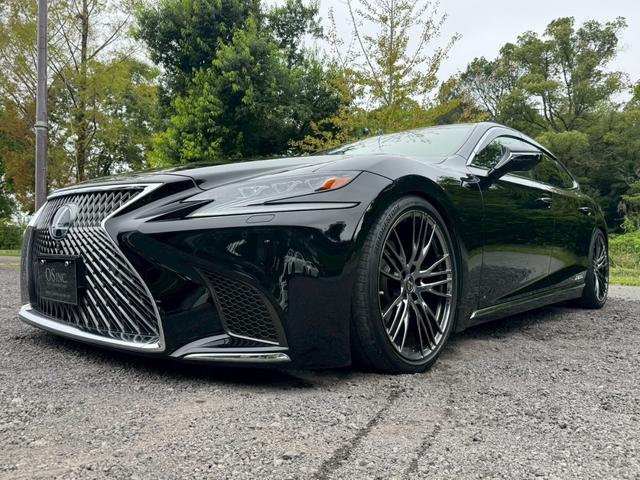 ＬＳ ５００ｈ　エグゼクティブ　／サンルーフ／ＯＰモデリスタ２１インチＡＷ／マークレビンソン／黒革／リアエンター／デジタルインナーミラー／ＨＵＤ／パワートランク／全周囲カメラ／アートウッドパネル／シートヒーター・クーラー／ＥＴＣ（7枚目）