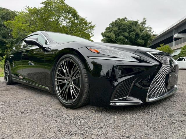 ＬＳ ５００ｈ　エグゼクティブ　／サンルーフ／ＯＰモデリスタ２１インチＡＷ／マークレビンソン／黒革／リアエンター／デジタルインナーミラー／ＨＵＤ／パワートランク／全周囲カメラ／アートウッドパネル／シートヒーター・クーラー／ＥＴＣ（15枚目）