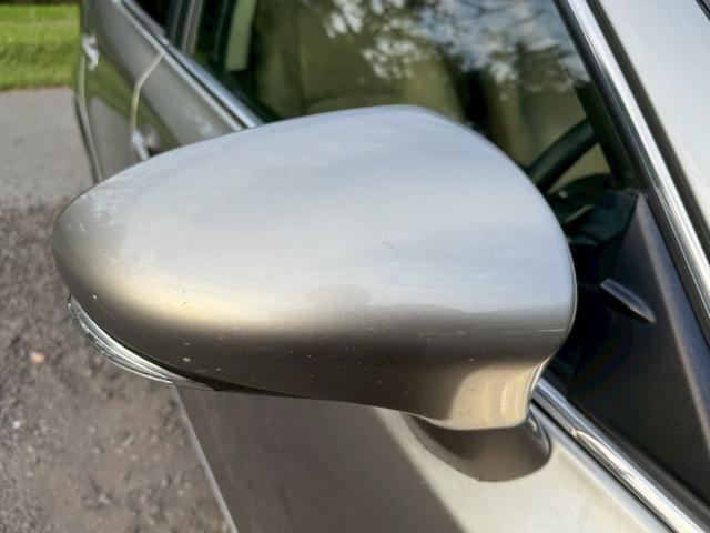 CT 200h VerC 衝突軽減/レーダークルーズコントロール/コーナーセンサー/ハンドルヒーター/シートヒーター/パワーシート/シートメモリ/ETC/Bluetooth/バックカメラ/電動格納ミラー/フルセグTV(16枚目)