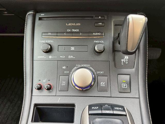 CT 200h VerC 衝突軽減/レーダークルーズコントロール/コーナーセンサー/ハンドルヒーター/シートヒーター/パワーシート/シートメモリ/ETC/Bluetooth/バックカメラ/電動格納ミラー/フルセグTV(45枚目)