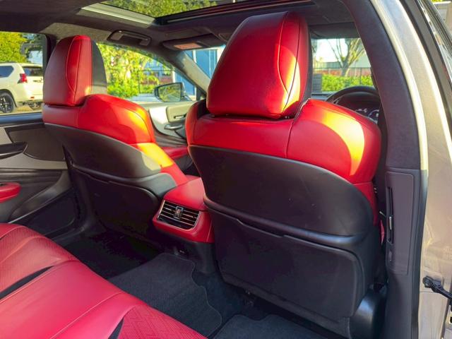 ＬＳ ５００ｈ　Ｆスポーツ／ワンオーナー／　マークレビンソン／サンルーフ／全周囲カメラ／衝突軽減／レーダークルーズコントロール／コーナーセンサー／ＨＵＤ／ＢＳＭ／ハンドルヒーター／シートヒーター・エアコン／パワーシート／シートメモリ／ＥＴＣ（70枚目）