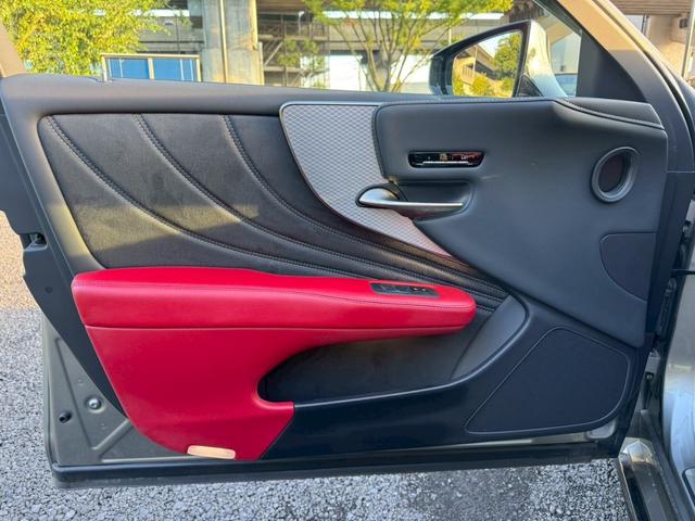 ＬＳ ５００ｈ　Ｆスポーツ／ワンオーナー／　マークレビンソン／サンルーフ／全周囲カメラ／衝突軽減／レーダークルーズコントロール／コーナーセンサー／ＨＵＤ／ＢＳＭ／ハンドルヒーター／シートヒーター・エアコン／パワーシート／シートメモリ／ＥＴＣ（73枚目）