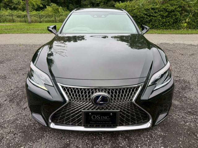 ＬＳ ５００ｈ　エグゼクティブ　マークレビンソン／衝突軽減／全周囲カメラ／レーダークルーズコントロール／コーナーセンサー／ＨＵＤ／ＢＳＭ／ハンドルヒーター／シートヒーター・エアコン／パワーシート／シートメモリ／Ｂｌｕｅｔｏｏｔｈ（17枚目）